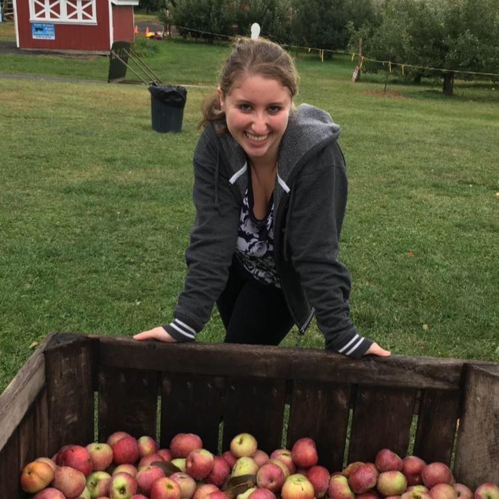 Meet your Posher, Stephanie